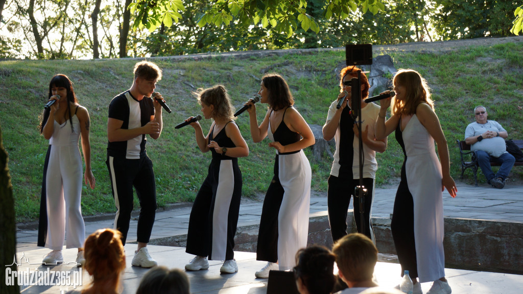 Festiwal Lato na Starym Mieście 2020 - Zespół 5/6