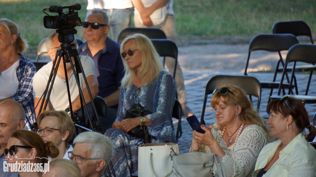 Festiwal Lato na Starym Mieście 2020 - Zespół 5/6