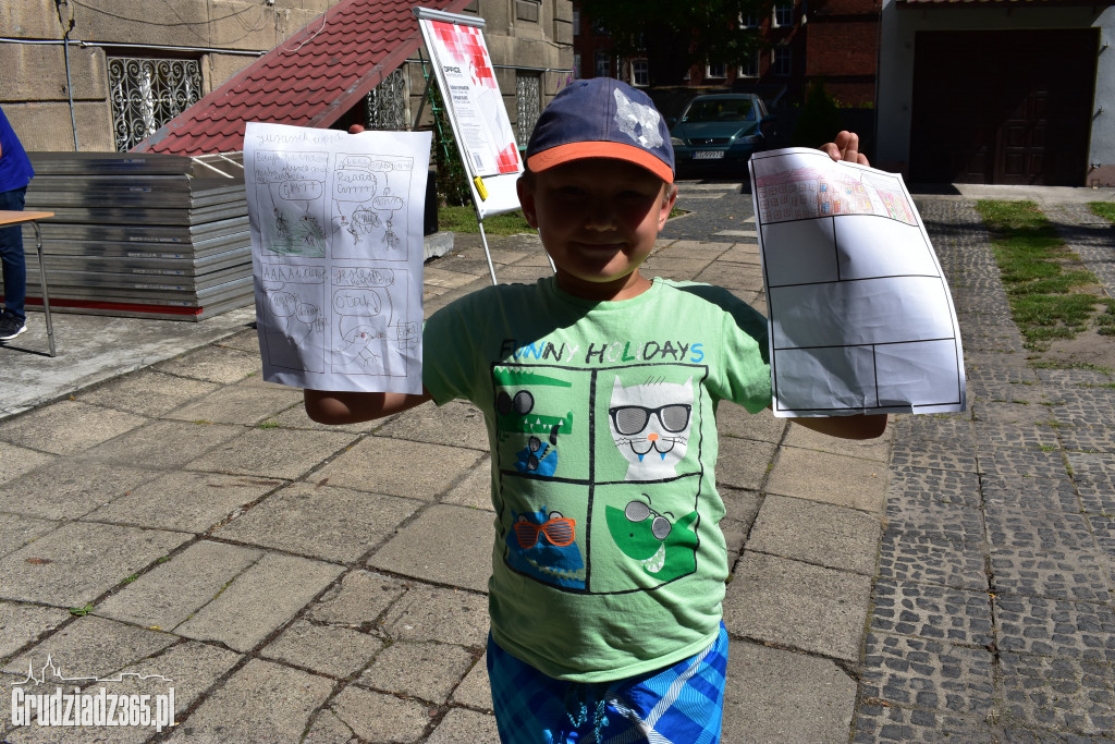 Warsztaty komiksowe dla dzieci w Bibliotece Miejskiej w Grudziądzu