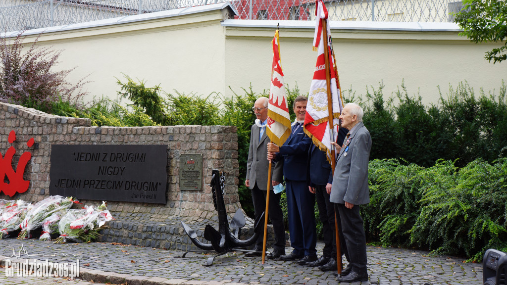 Grudziądzka Solidarności upamiętniła 40. rocznicą powstania NSZZ Solidarność