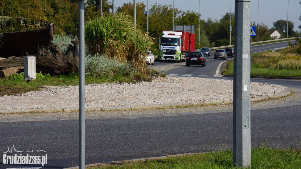 Przebudowa rond dla transportu elementów turbin wiatrowych
