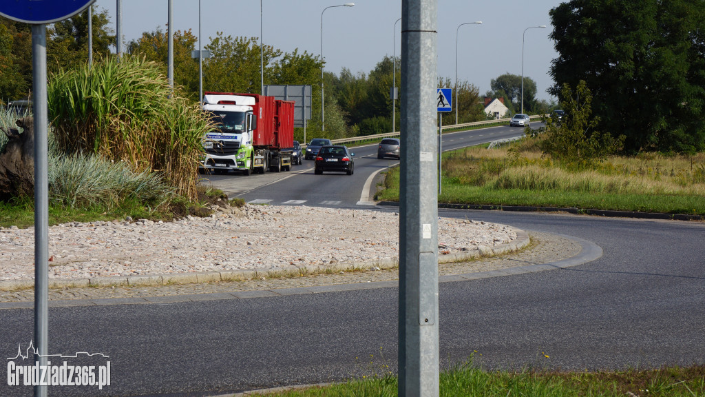 Przebudowa rond dla transportu elementów turbin wiatrowych