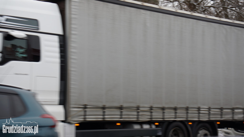 Koledzy żegnają kierowcę TIRa Kamila Murawskiego
