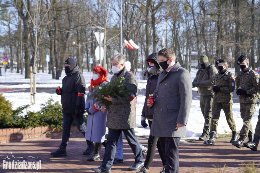 79. rocznica powstania Armii Krajowej. Skromne obchody