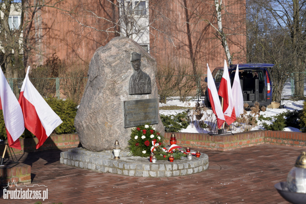 79. rocznica powstania Armii Krajowej. Skromne obchody