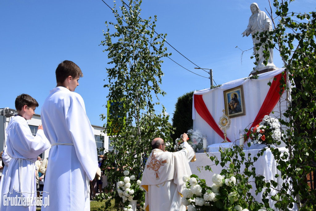 Procesje Bożego Ciała na os. Mniszek i Strzemięcin w Grudziądzu