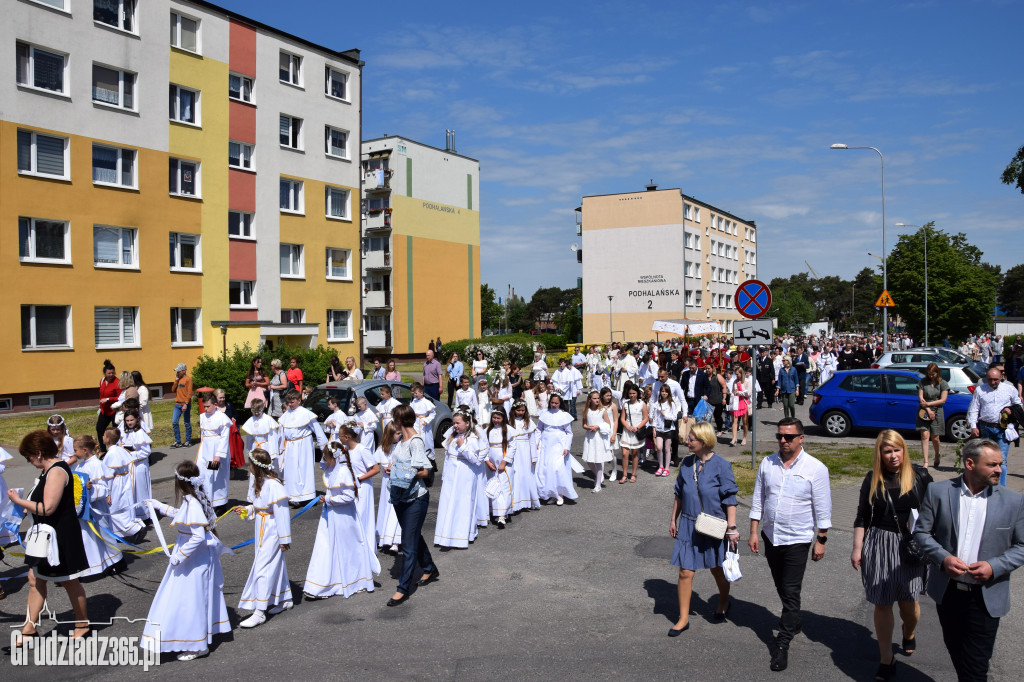 Procesje Bożego Ciała na os. Mniszek i Strzemięcin w Grudziądzu