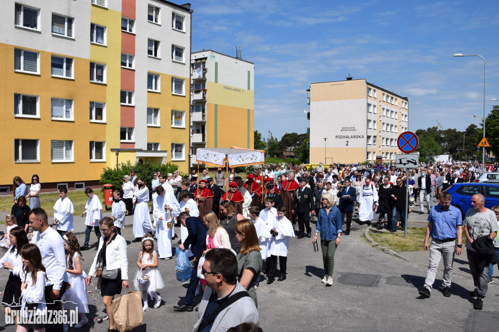 Procesje Bożego Ciała na os. Mniszek i Strzemięcin w Grudziądzu
