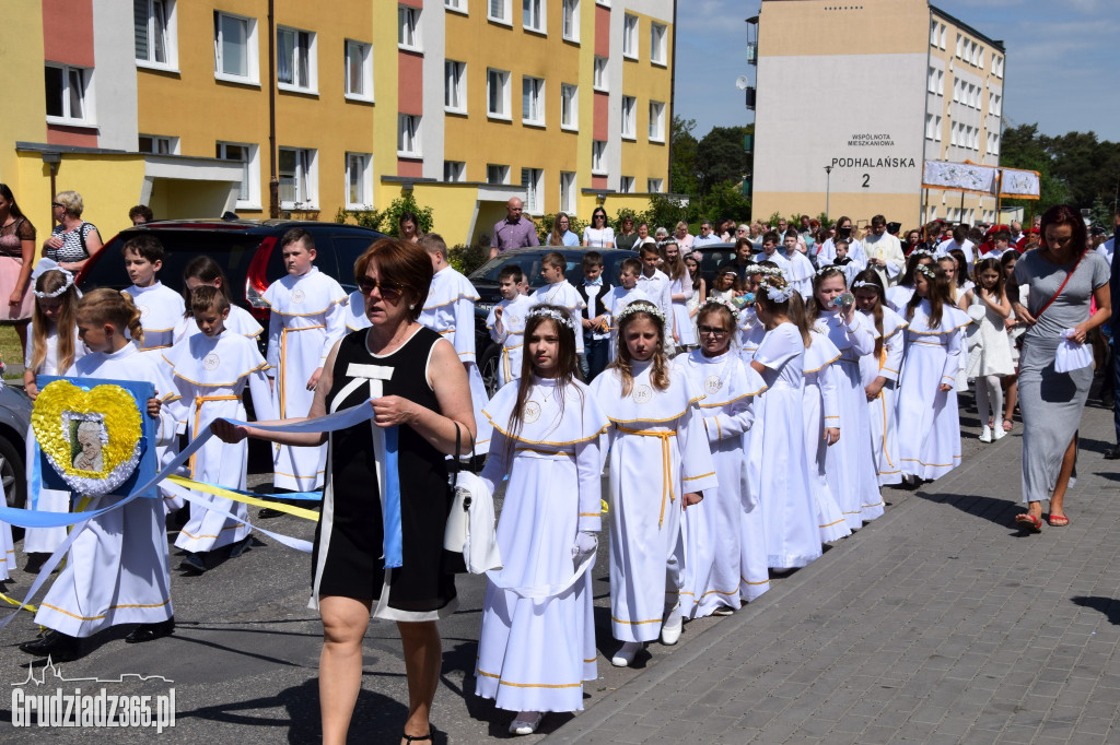 Procesje Bożego Ciała na os. Mniszek i Strzemięcin w Grudziądzu