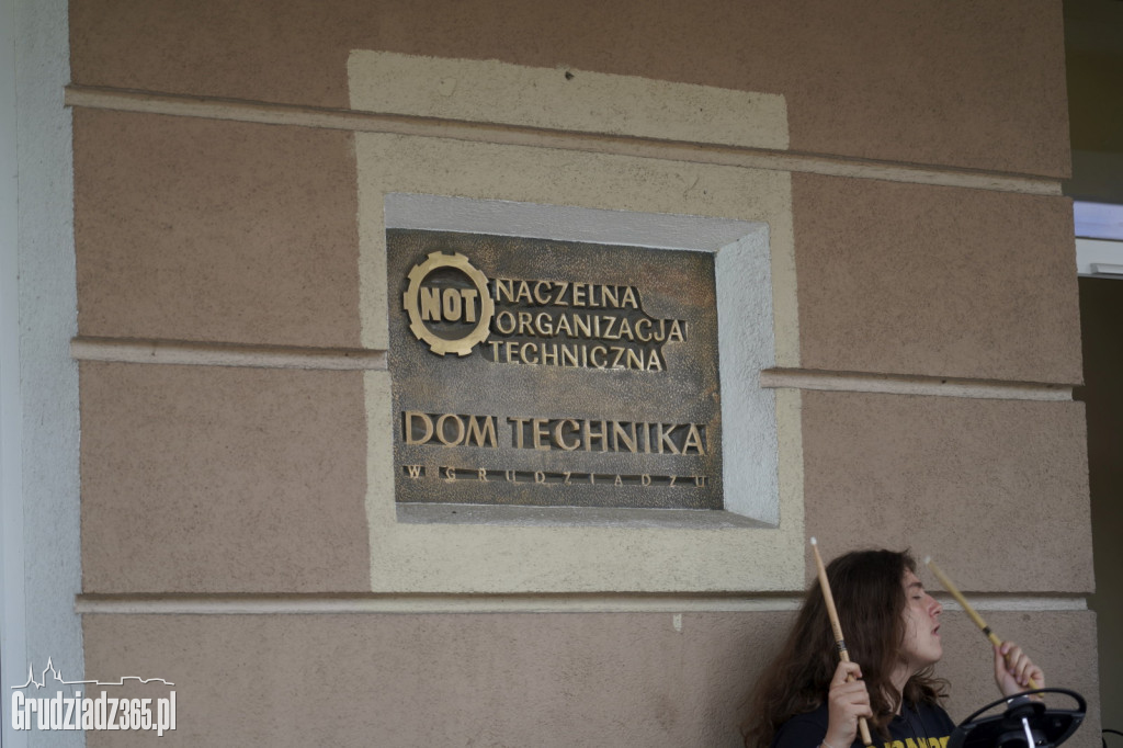 Festyn dla dzieci przed NOTem