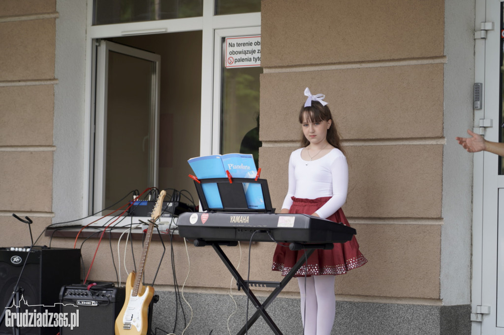 Festyn dla dzieci przed NOTem