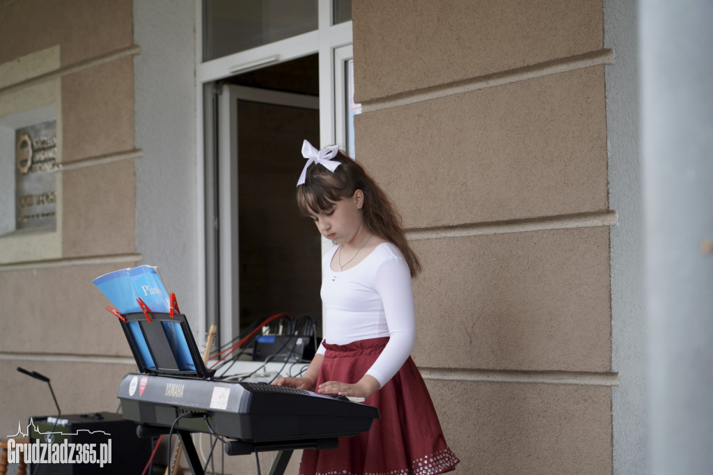 Festyn dla dzieci przed NOTem