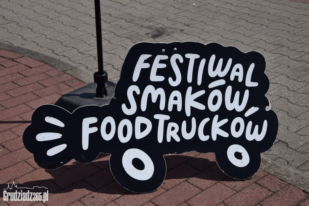 VII Festiwal Smaków Food Trucków w Grudziądzu - foto