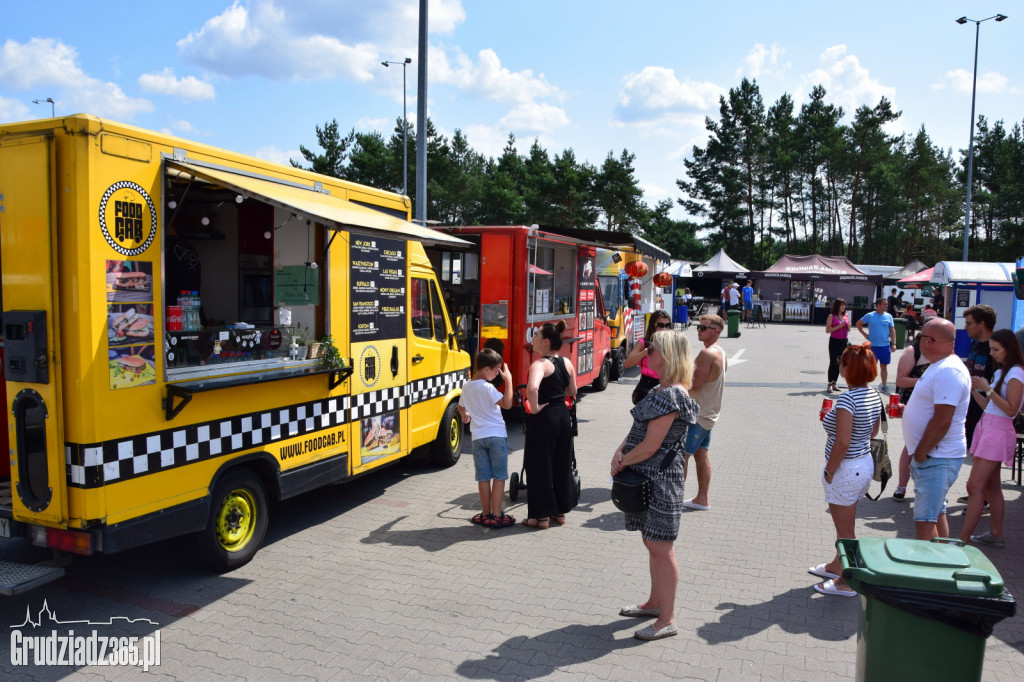 VII Festiwal Smaków Food Trucków w Grudziądzu - foto