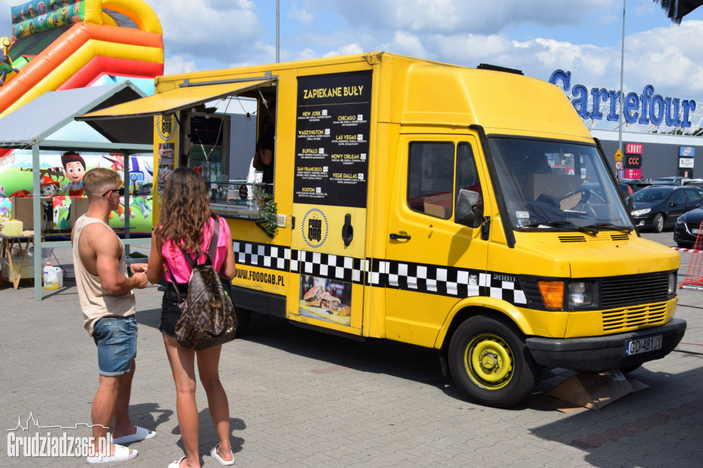 VII Festiwal Smaków Food Trucków w Grudziądzu - foto
