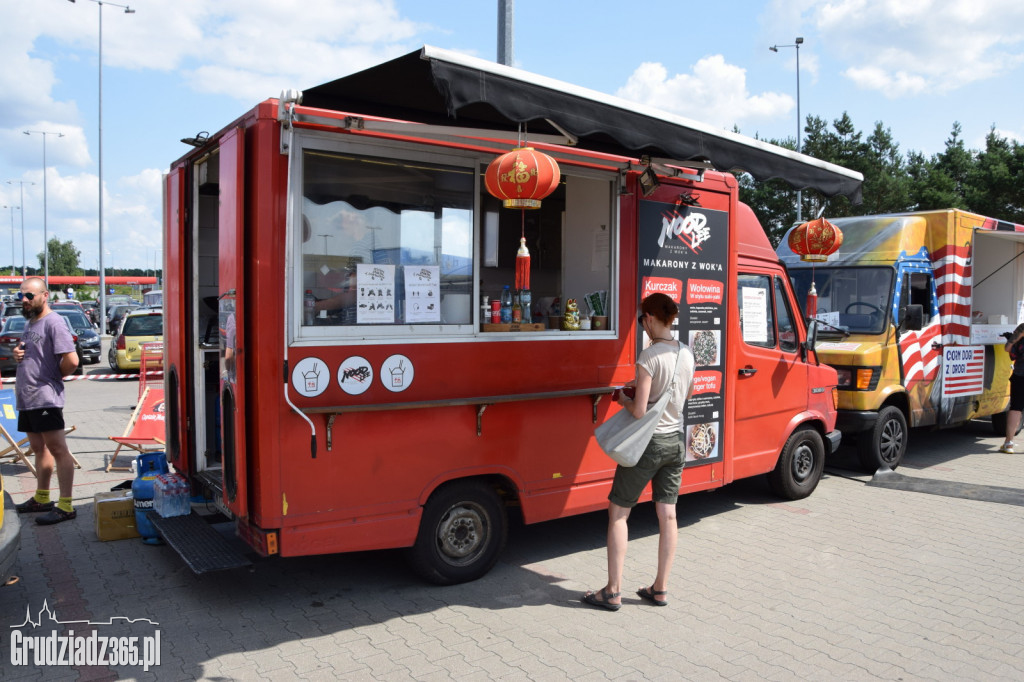 VII Festiwal Smaków Food Trucków w Grudziądzu - foto