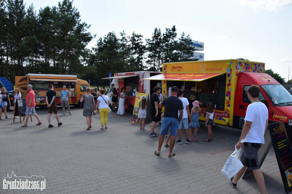 VII Festiwal Smaków Food Trucków w Grudziądzu - foto