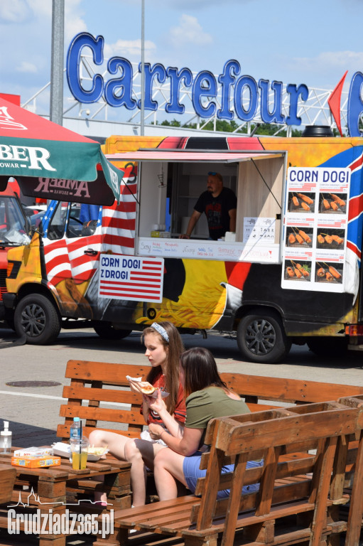 VII Festiwal Smaków Food Trucków w Grudziądzu - foto