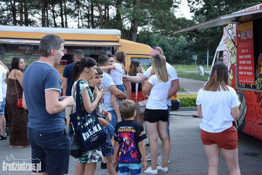 VII Festiwal Smaków Food Trucków w Grudziądzu - foto