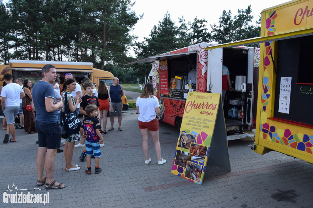 VII Festiwal Smaków Food Trucków w Grudziądzu - foto