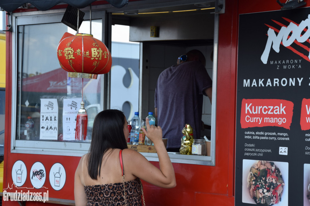 VII Festiwal Smaków Food Trucków w Grudziądzu - foto