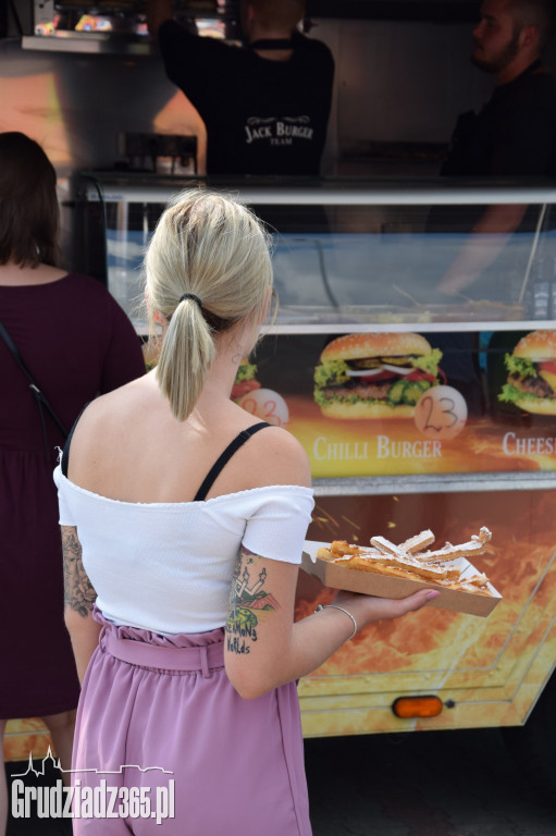 VII Festiwal Smaków Food Trucków w Grudziądzu - foto