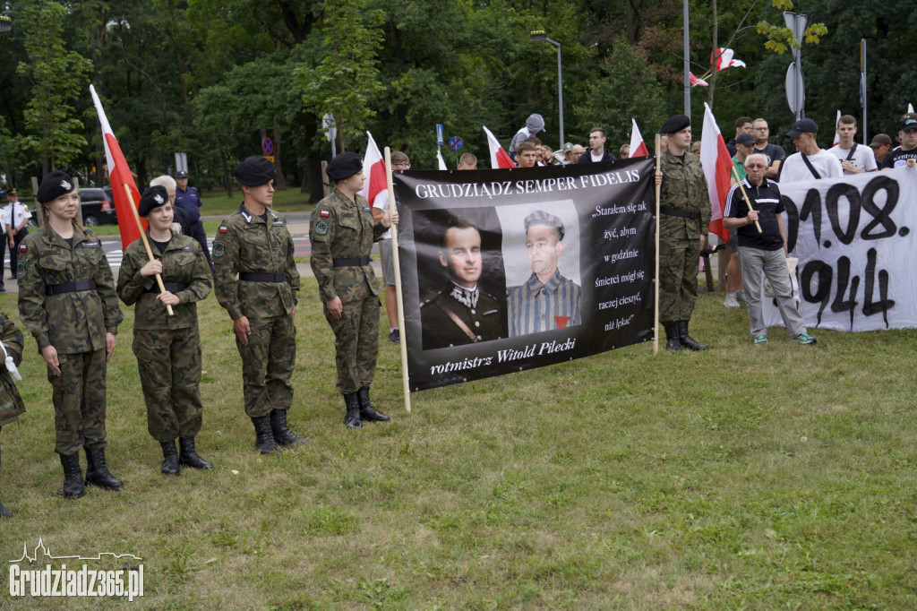 Grudziądz. Obchody  77. rocznicy wybuchu powstania warszawskiego