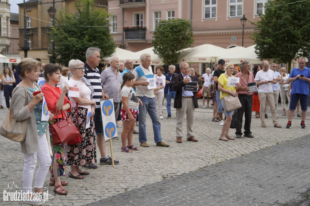 Protest w obronie wolnych mediów