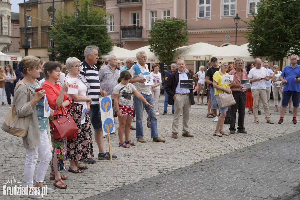 Protest w obronie wolnych mediów