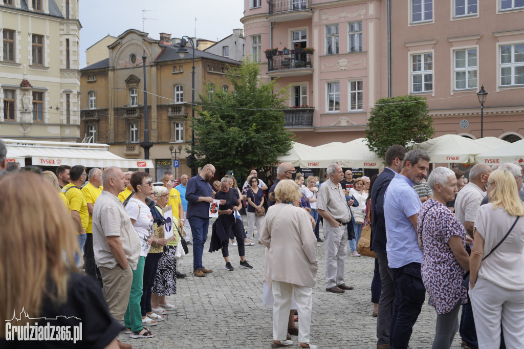 Protest w obronie wolnych mediów