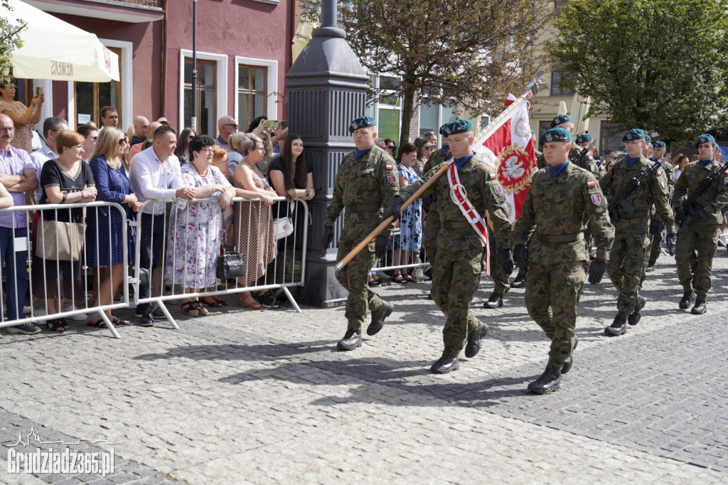 Grudziądz. Uroczyste obchody Święta Wojska Polskiego