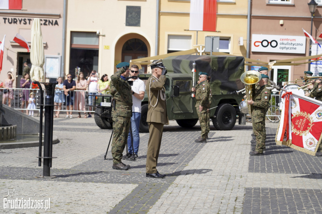 Grudziądz. Uroczyste obchody Święta Wojska Polskiego