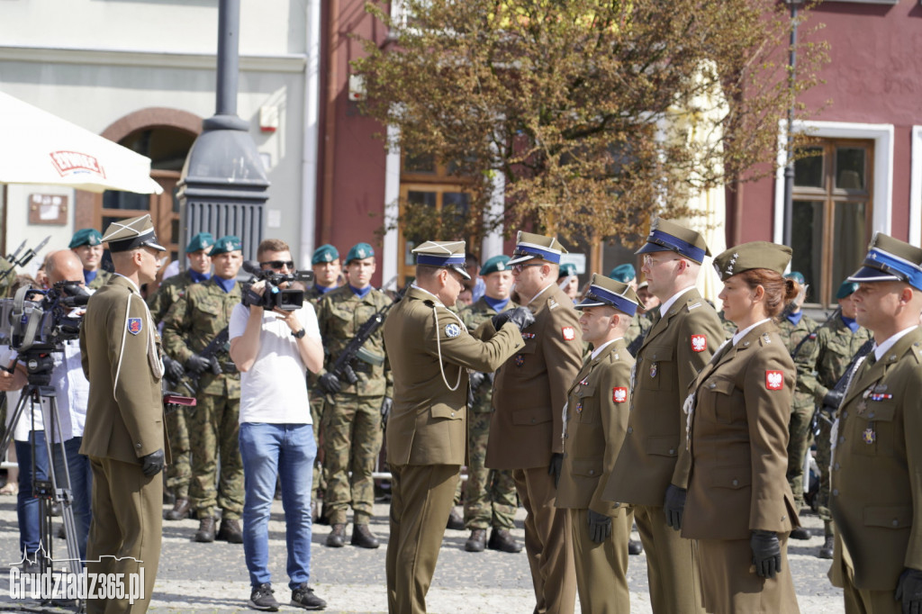 Grudziądz. Uroczyste obchody Święta Wojska Polskiego