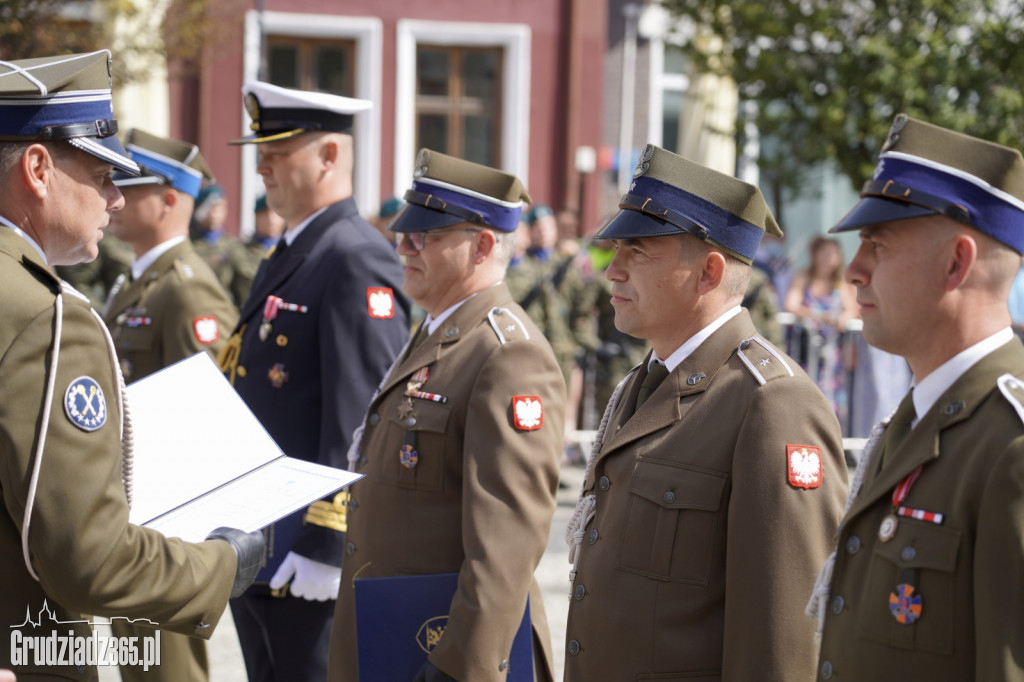 Grudziądz. Uroczyste obchody Święta Wojska Polskiego