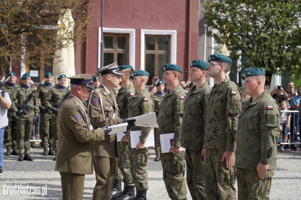 Grudziądz. Uroczyste obchody Święta Wojska Polskiego
