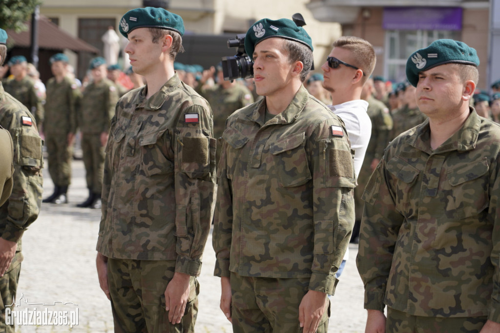 Grudziądz. Uroczyste obchody Święta Wojska Polskiego