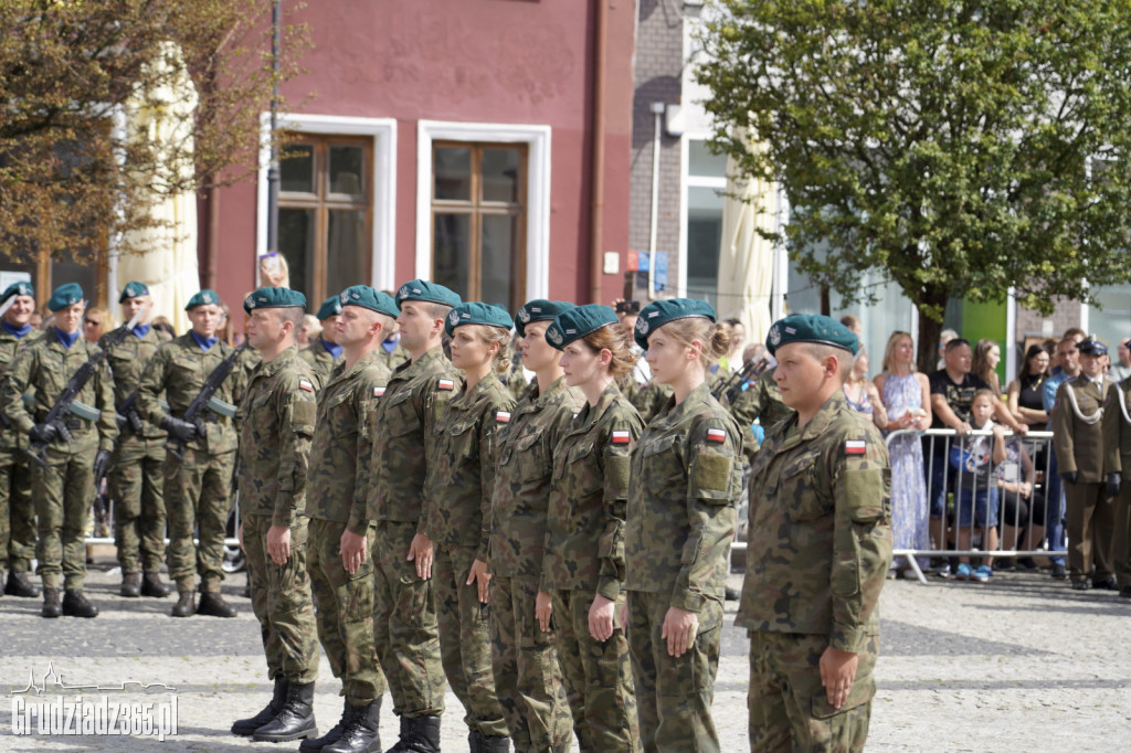 Grudziądz. Uroczyste obchody Święta Wojska Polskiego