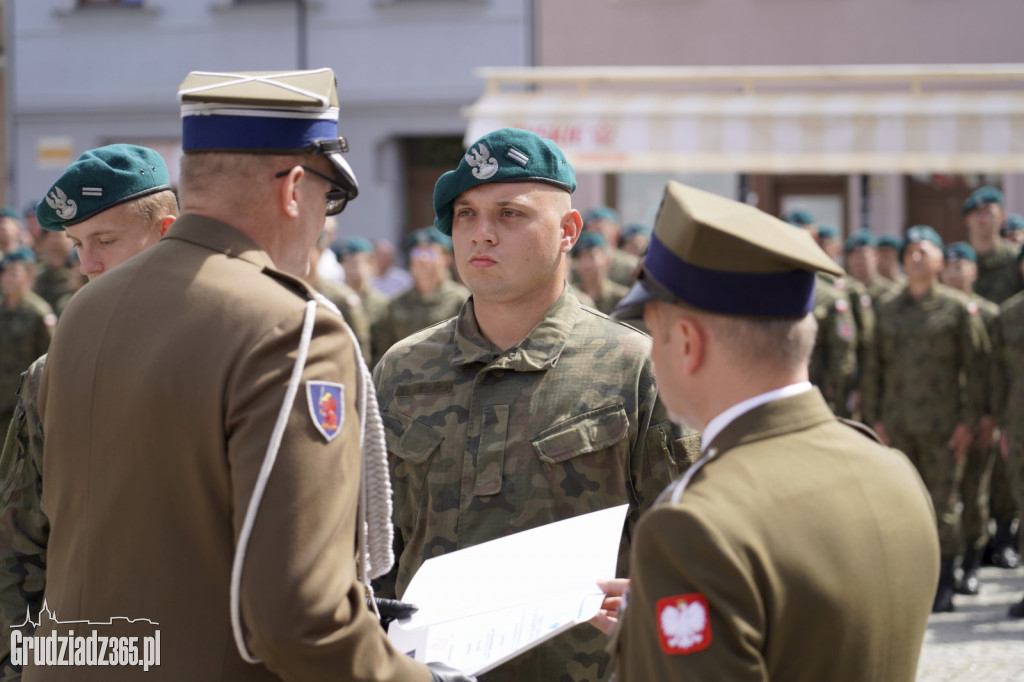 Grudziądz. Uroczyste obchody Święta Wojska Polskiego