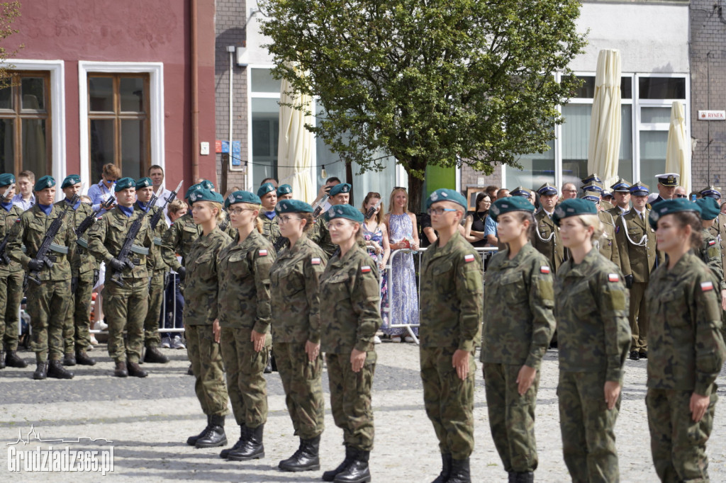 Grudziądz. Uroczyste obchody Święta Wojska Polskiego