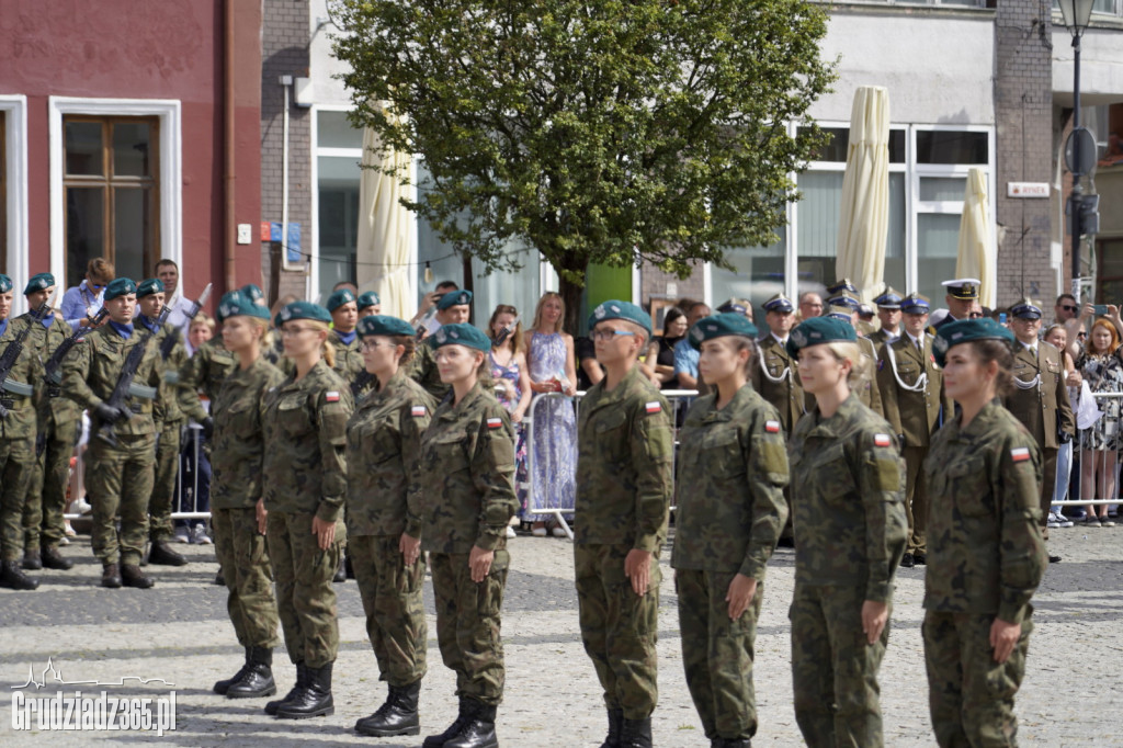 Grudziądz. Uroczyste obchody Święta Wojska Polskiego