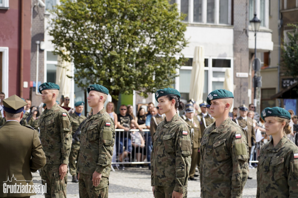 Grudziądz. Uroczyste obchody Święta Wojska Polskiego