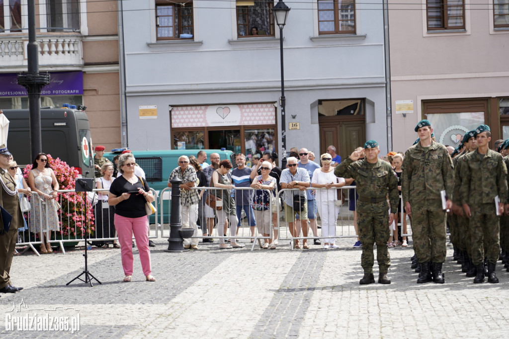 Grudziądz. Uroczyste obchody Święta Wojska Polskiego
