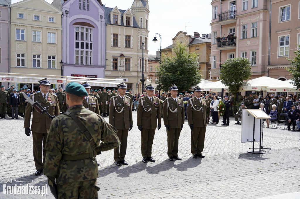 Grudziądz. Uroczyste obchody Święta Wojska Polskiego