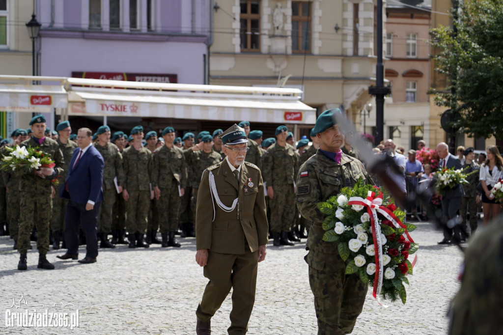 Grudziądz. Uroczyste obchody Święta Wojska Polskiego