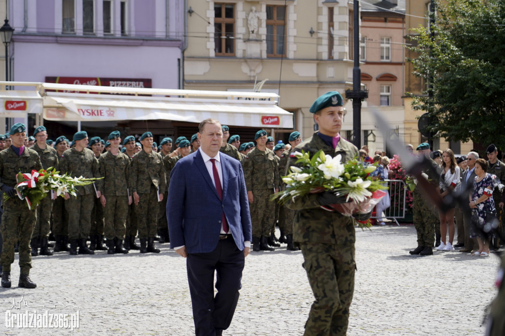 Grudziądz. Uroczyste obchody Święta Wojska Polskiego