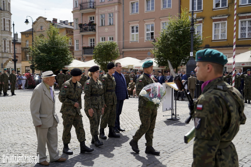 Grudziądz. Uroczyste obchody Święta Wojska Polskiego