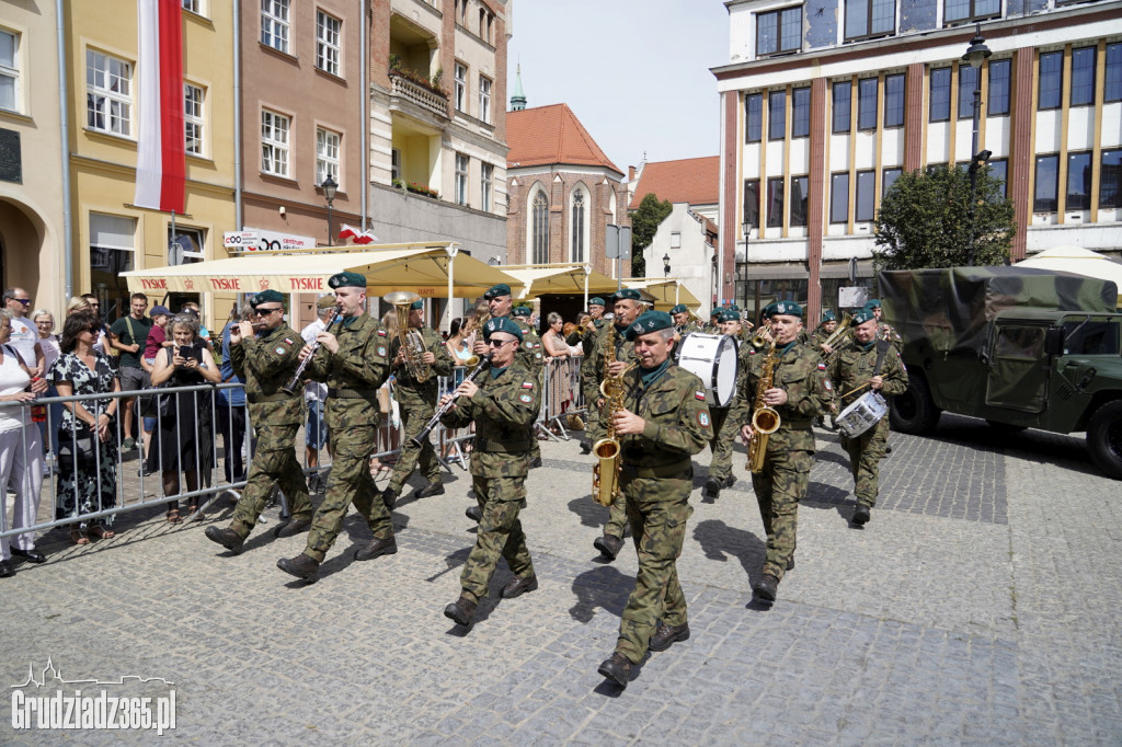 Grudziądz. Uroczyste obchody Święta Wojska Polskiego
