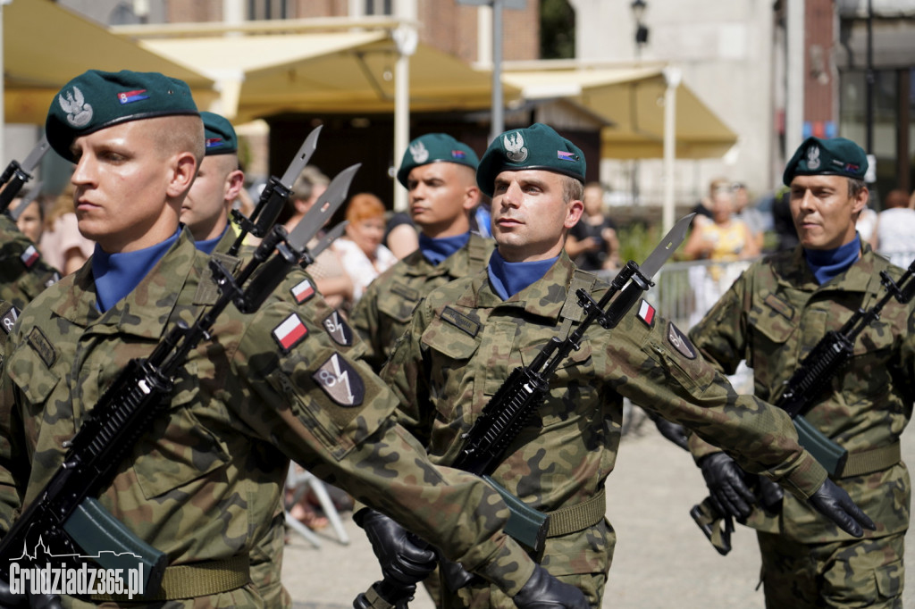 Grudziądz. Uroczyste obchody Święta Wojska Polskiego