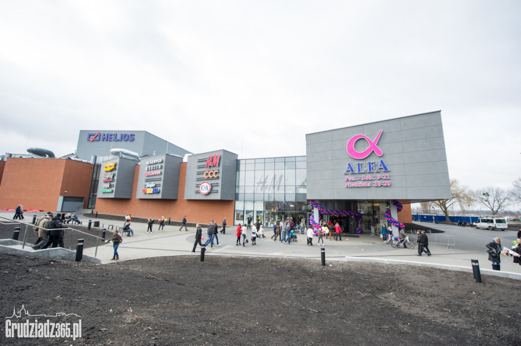 10 lat temu uruchomiono Centrum Handlowe ALFA