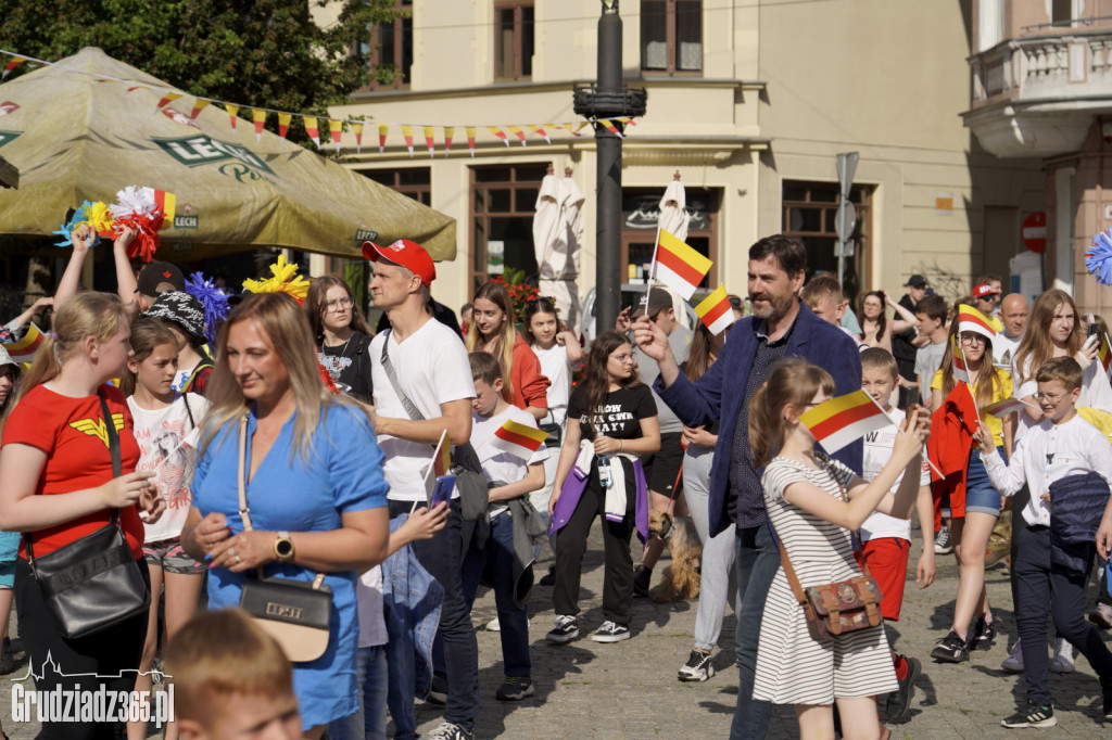 Pierwszy dzień Jarmarku Spichrzowego - parada